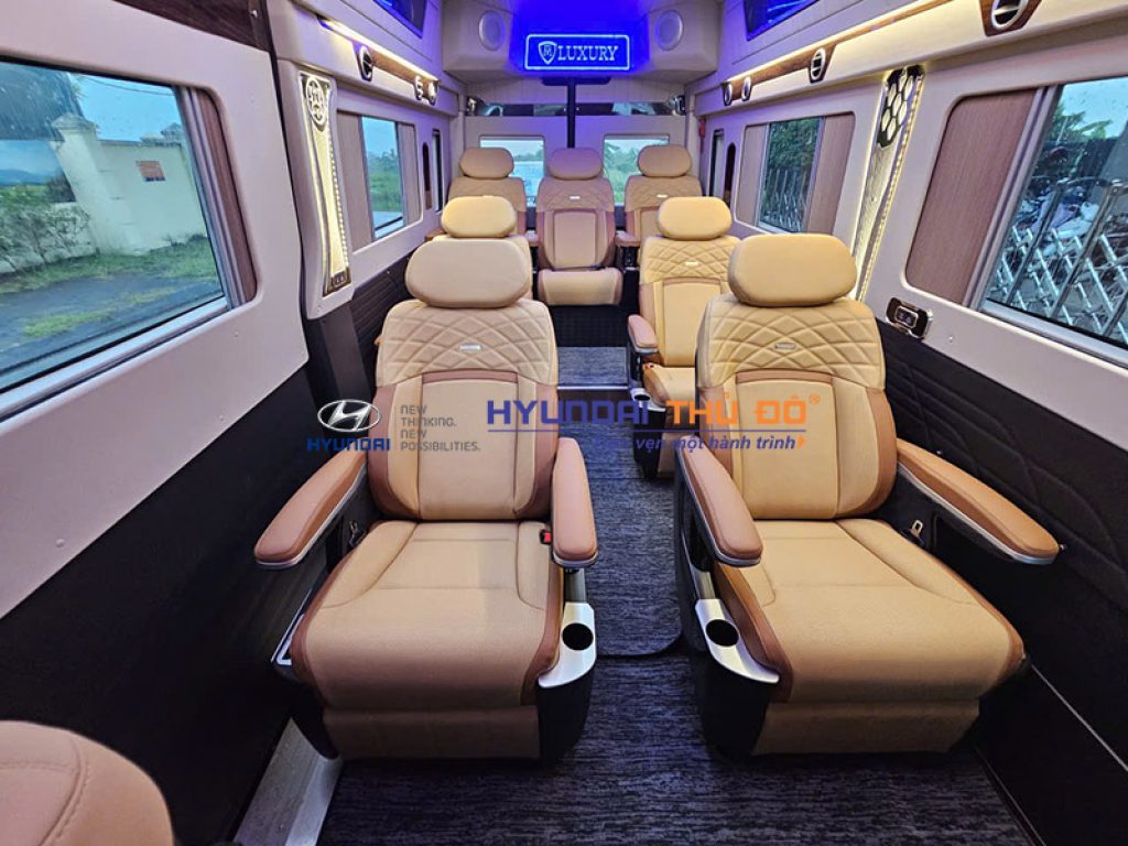 Xe Solati Limousine Bản 10 Chỗ Hạng Thương Gia 2026: Giá Tốt T6/2026
